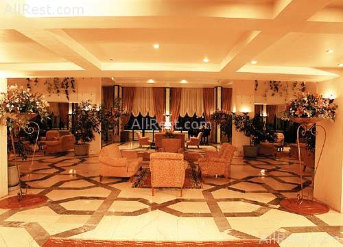 Unsaphire Hotel 11